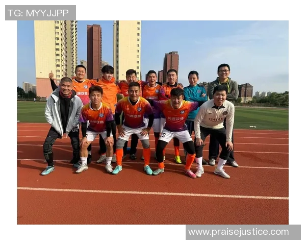 飓风队与拉普大学激战正酣谁能在这场较量中脱颖而出